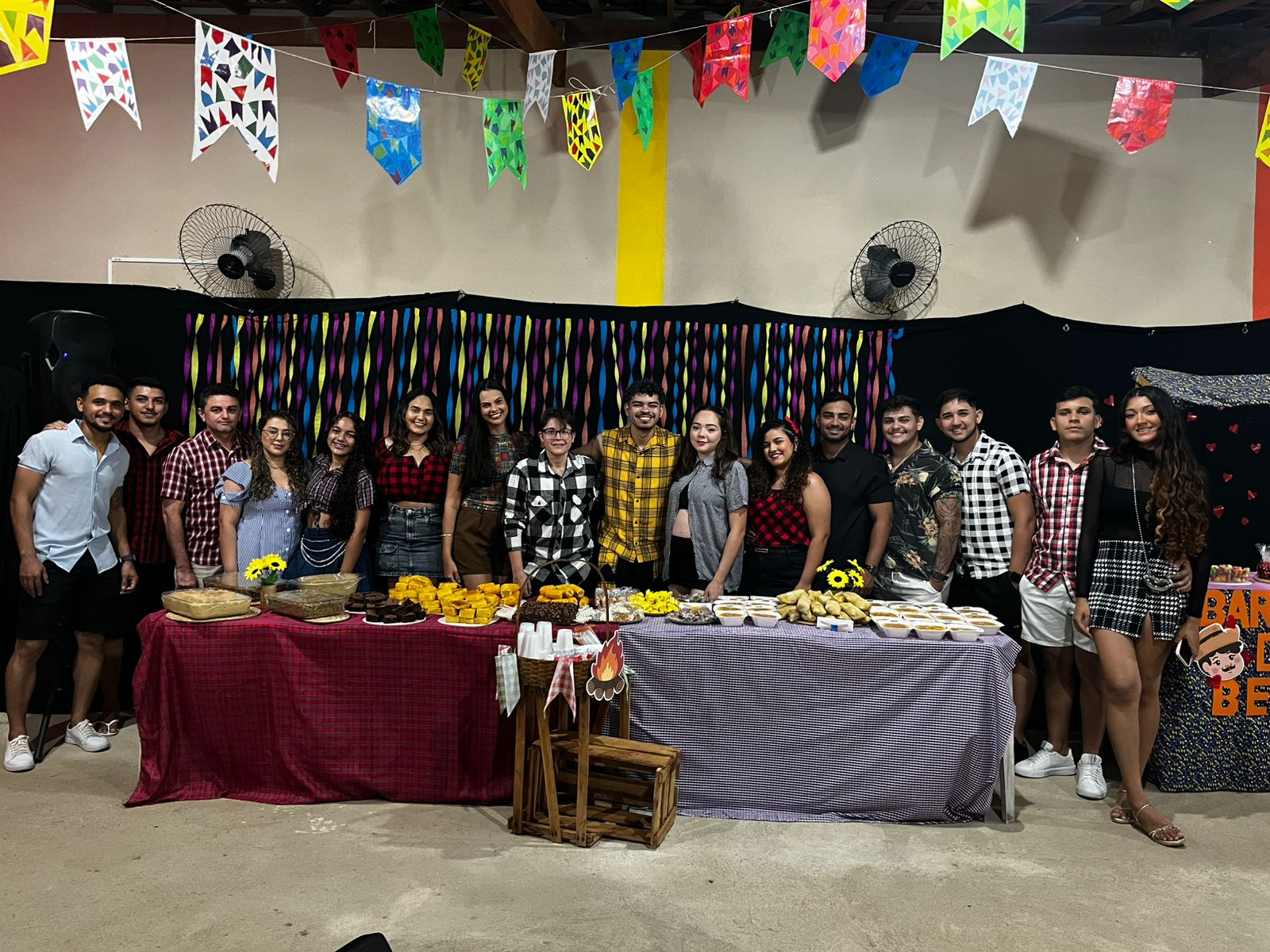 ARRAIÁ CIRANDUÍS FOI REALIZADO EM JANDUÍS